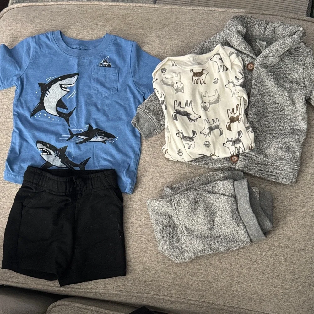 Bundle of 18 month clothing - Picture 5 of 10